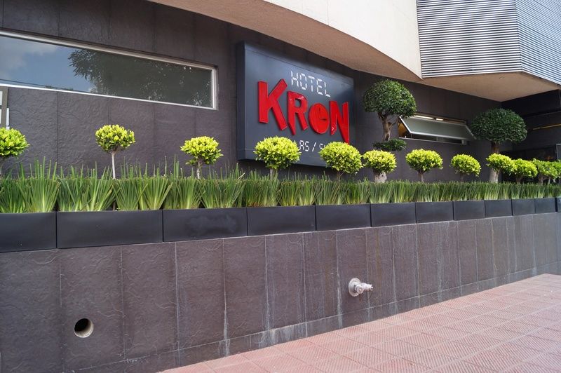 Love Hotel Kron Mexico City Exterior photo